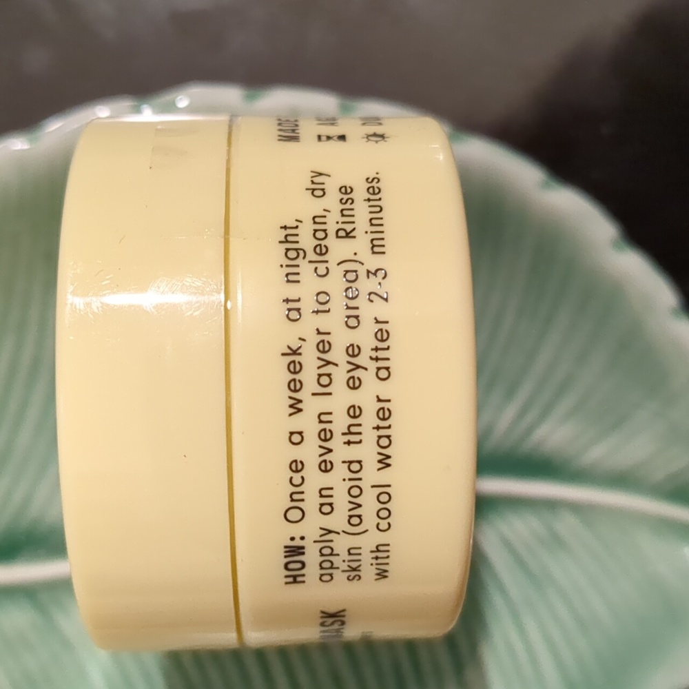 Instant Resurfacing Mask - Picture 4 of 4